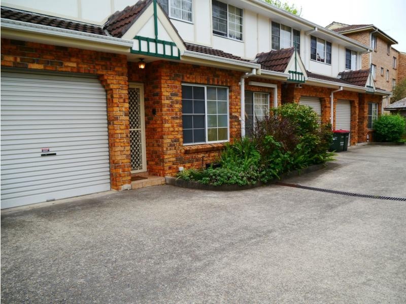 Villa 11/44 Thomas Street, Parramatta NSW 2150