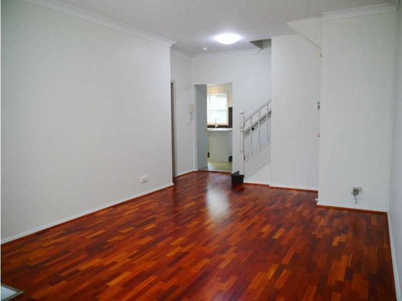 Villa 11/44 Thomas Street, Parramatta NSW 2150