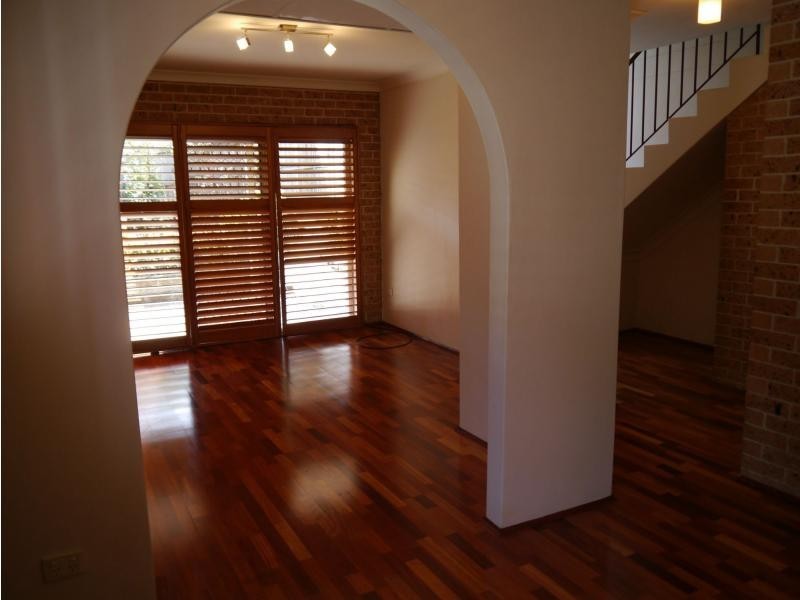 1/18-20 Robert Street, Telopea NSW 2117