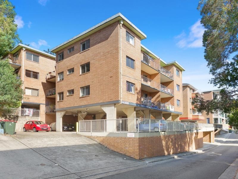 3/13 Devlin (vehicle Access Via Belmore Lane) Street, Ryde NSW 2112
