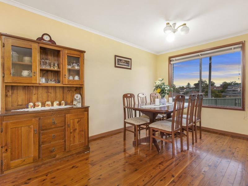 8 Mcmillan Street, Winston Hills NSW 2153