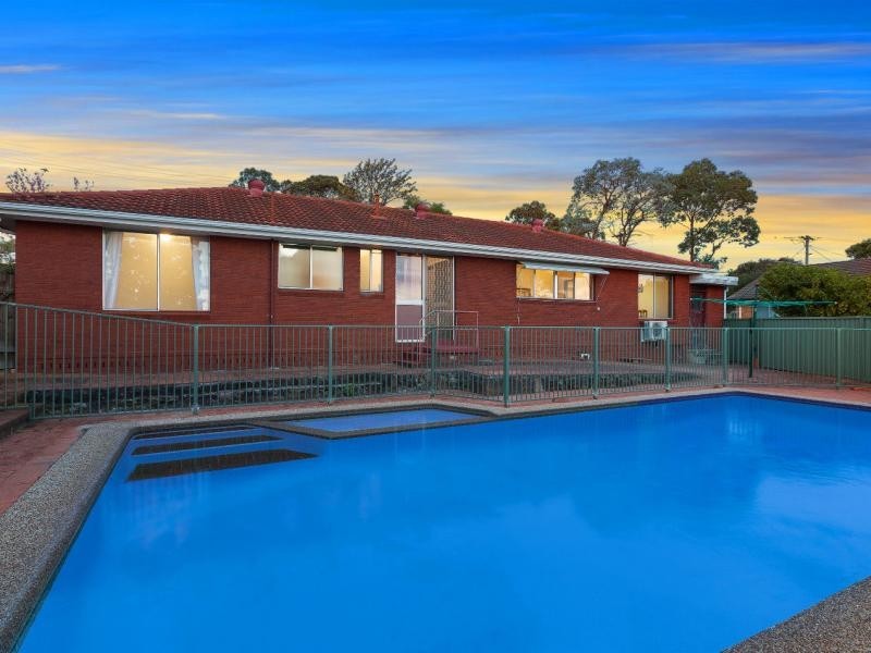 8 Mcmillan Street, Winston Hills NSW 2153