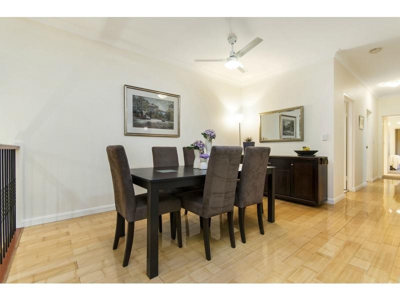 Duplex 4/2 Crowley Crescent, Melrose Park NSW 2114