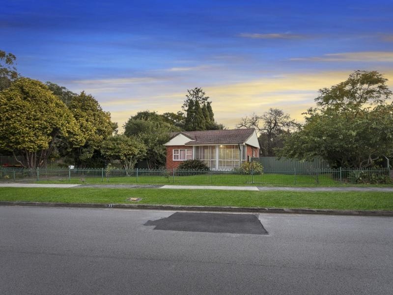 77 Cobham Avenue, Melrose Park NSW 2114