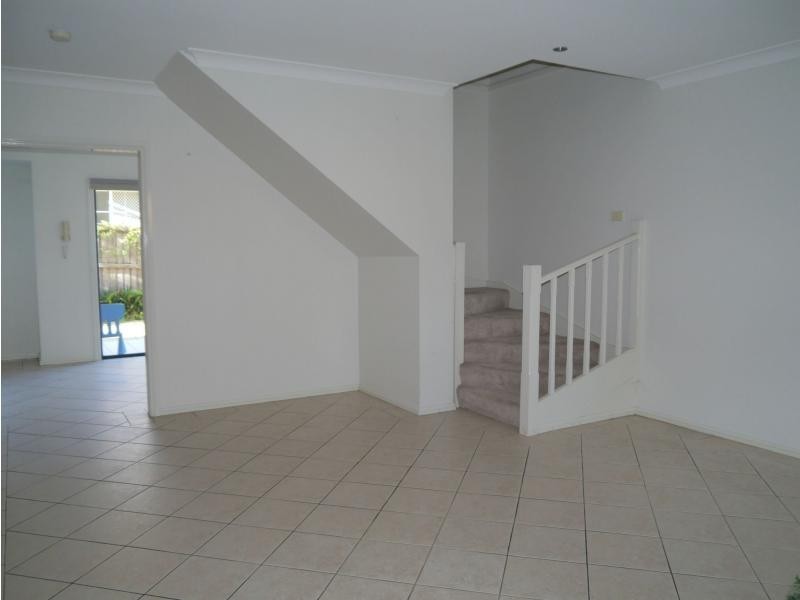 34/18-20 Pearce Street, Baulkham Hills NSW 2153