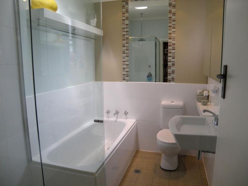 17 Cobham Avenue, West Ryde NSW 2114