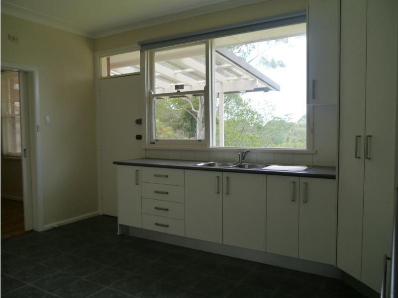 131 Murray Farm Rd, Beecroft NSW 2119