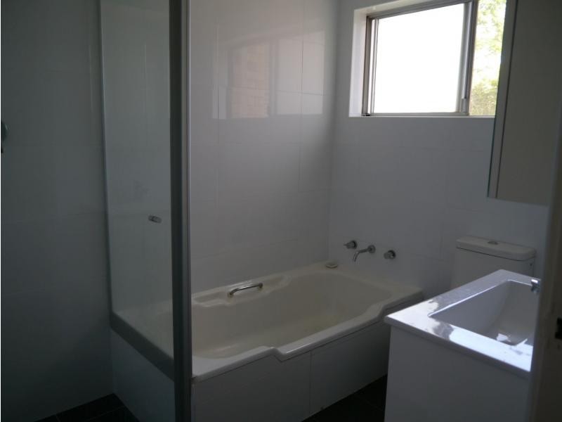 3/30 Meadow Crescent, Meadowbank NSW 2114