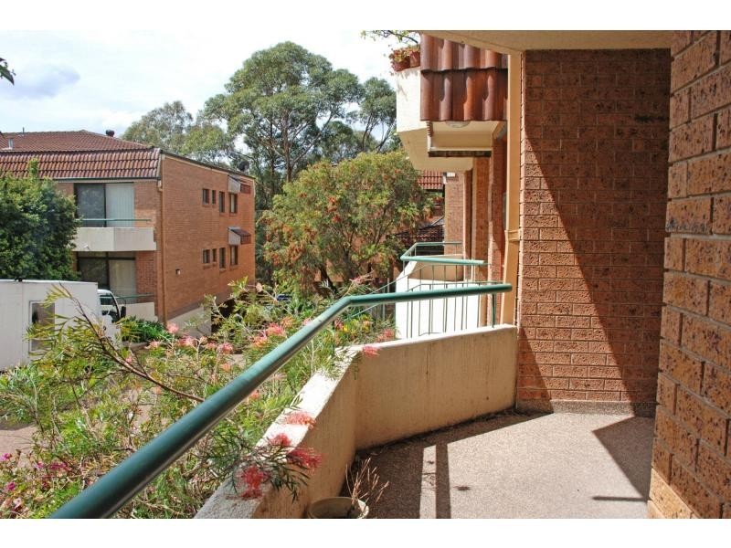 10/4-6 Freeman Place, Carlingford NSW 2118