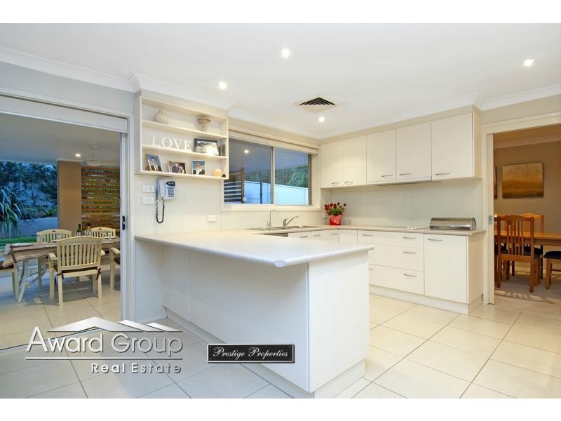 25 Carinda Drive, Glenhaven NSW 2156