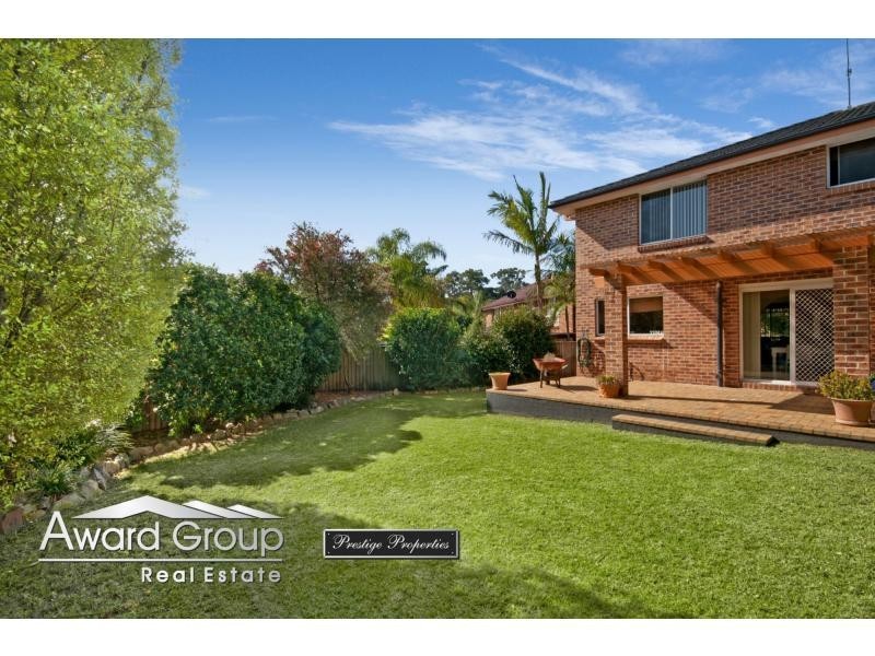Duplex 2/5 Morven Court, Castle Hill NSW 2154