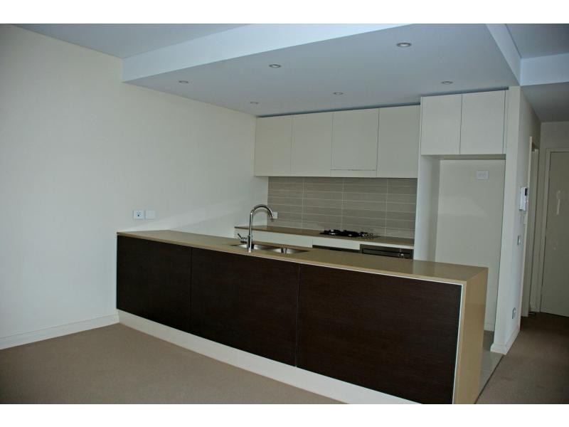 B713/14 Baywater Drive, Wentworth Point NSW 2127