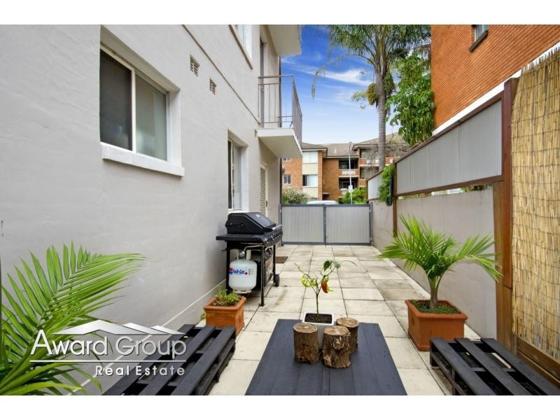 2/13 Edward Street, Ryde NSW 2112