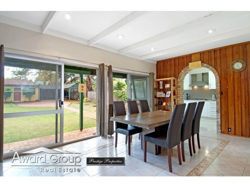 2 Taylor Avenue, Melrose Park NSW 2114