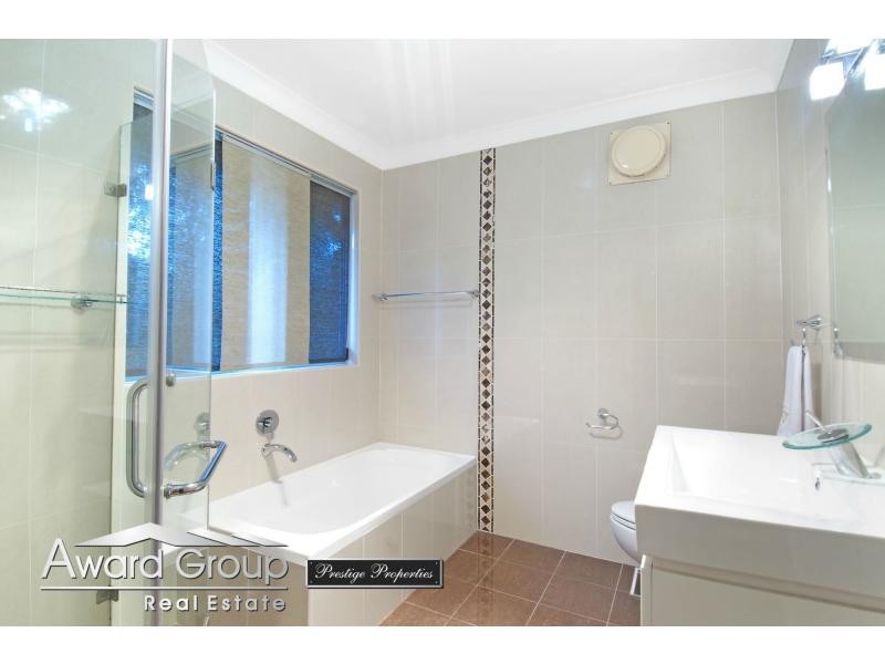 2 Taylor Avenue, Melrose Park NSW 2114