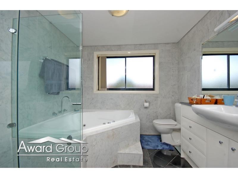 20/4 Taylors Drive, Lane Cove NSW 2066