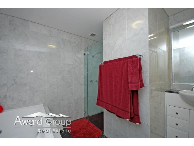 20/4 Taylors Drive, Lane Cove NSW 2066