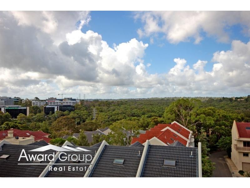 20/4 Taylors Drive, Lane Cove NSW 2066