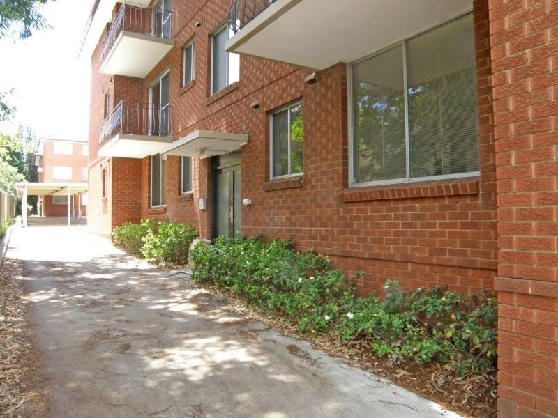 1/1 Calder Road, Dundas NSW 2117