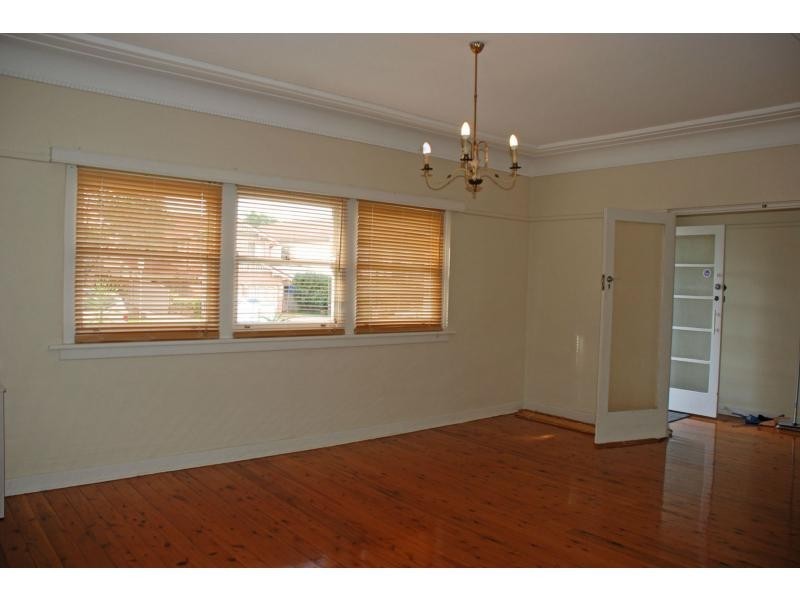 16 Dickson Avenue, West Ryde NSW 2114