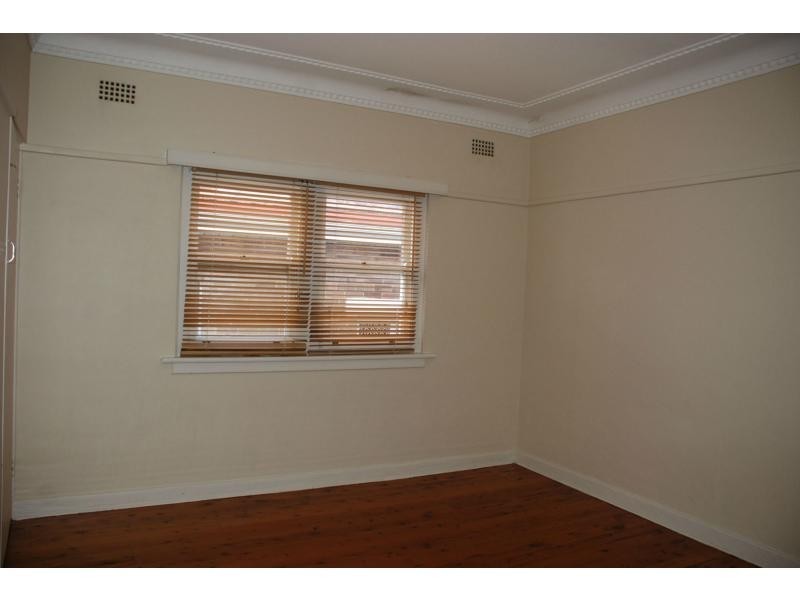 16 Dickson Avenue, West Ryde NSW 2114