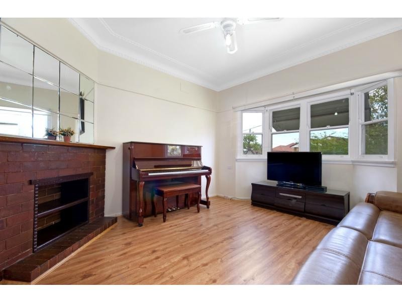 10 Wentworth Street, Ermington NSW 2115