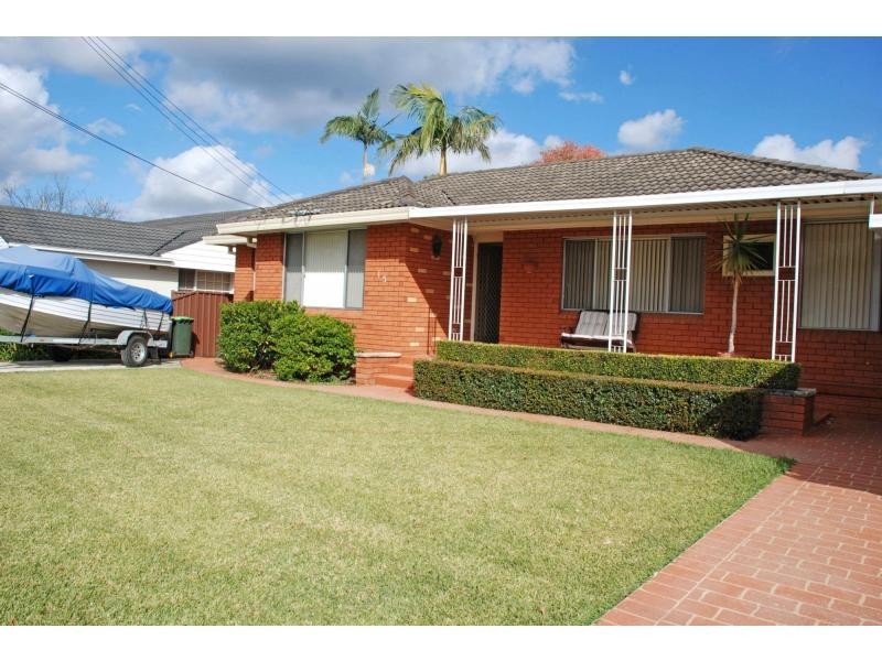 15 Girralong Avenue, Baulkham Hills NSW 2153