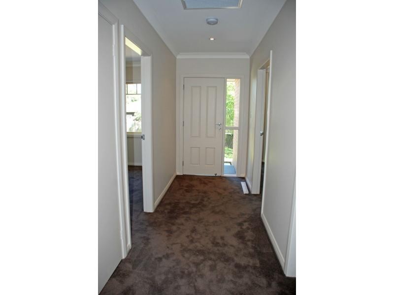 2/75 Winbourne Street East, West Ryde NSW 2114