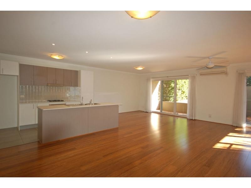 8/7 Cowell Street, Ryde NSW 2112