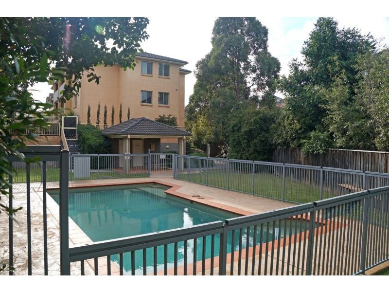 1/6 Mercer Street, Castle Hill NSW 2154