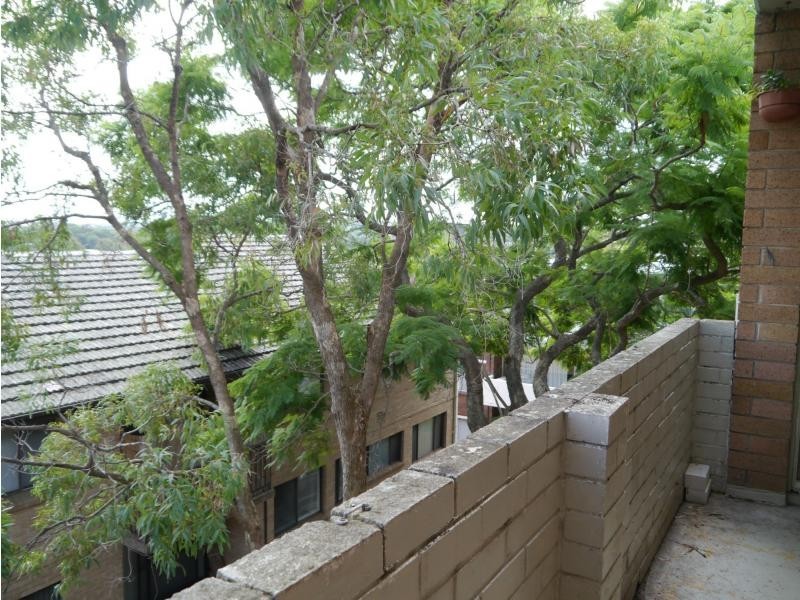 14/9 Meadow Crescent, Meadowbank NSW 2114