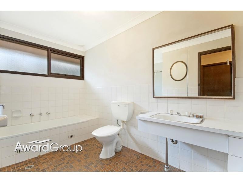 32 Mill Drive, North Rocks NSW 2151