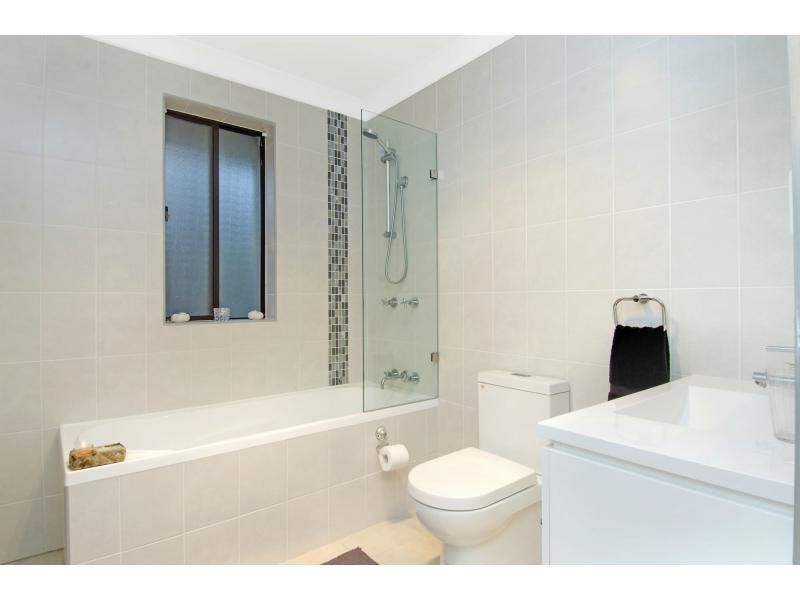 6/144 Old Northern Road, Baulkham Hills NSW 2153