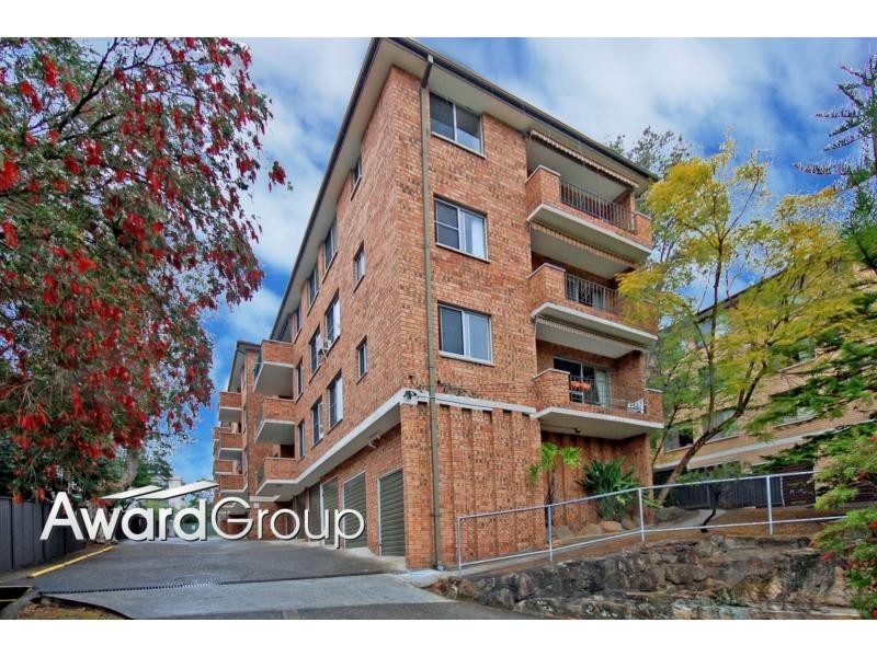 2/33 Meadow Crescent, Meadowbank NSW 2114