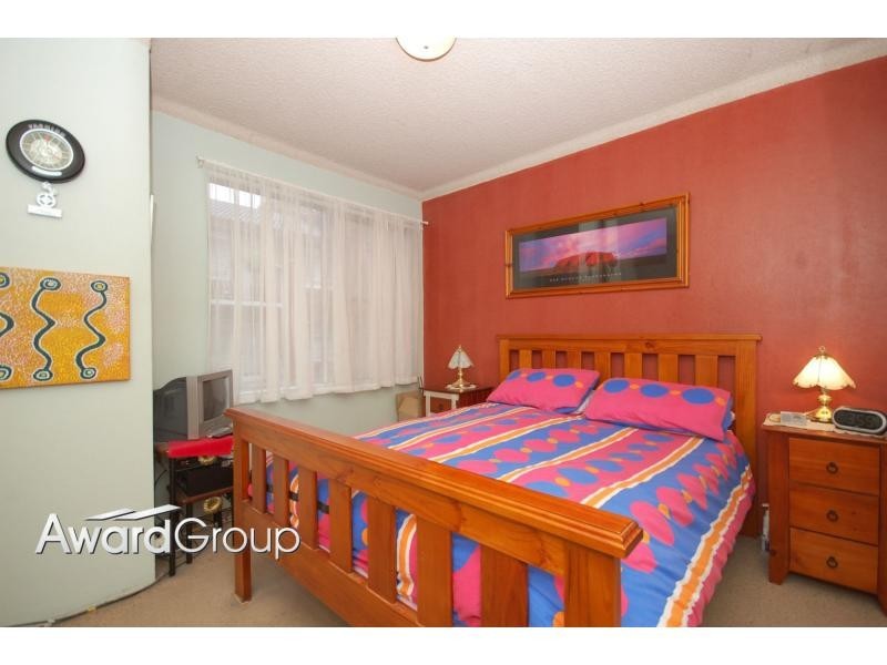 2/33 Meadow Crescent, Meadowbank NSW 2114