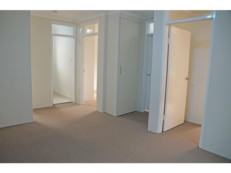 9/44 Meadow Crescent, Meadowbank NSW 2114