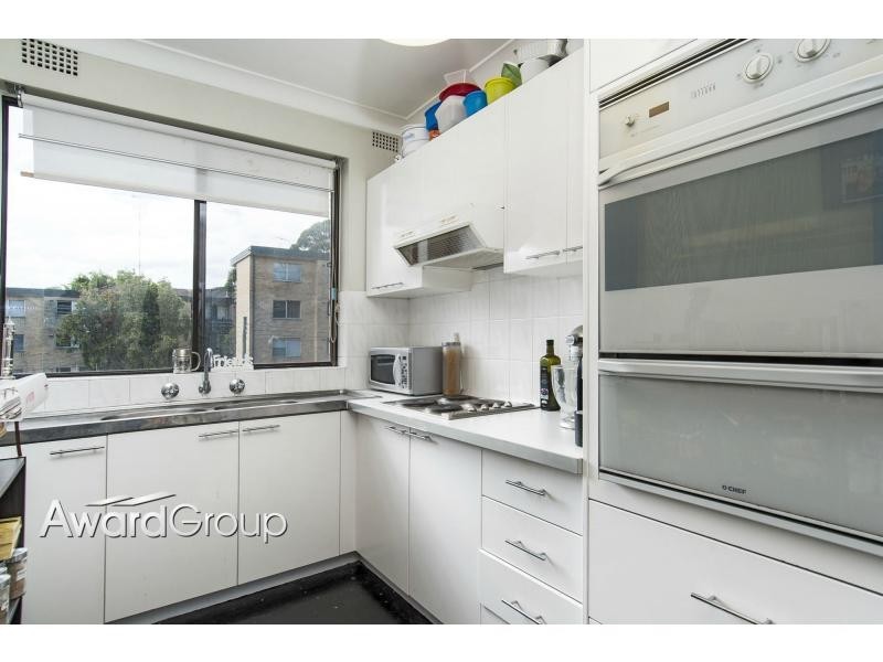 9/18-18a Meadow Crescent, Meadowbank NSW 2114