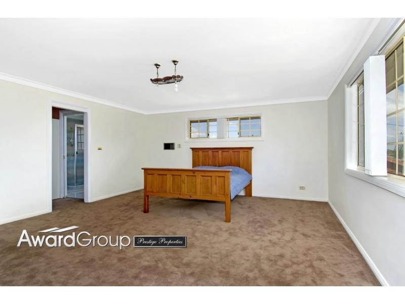 53 Hughes Avenue, Ermington NSW 2115