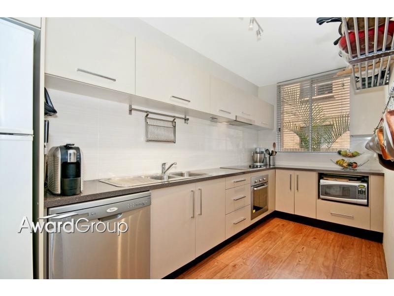 3/17 Meadow Crescent, Meadowbank NSW 2114