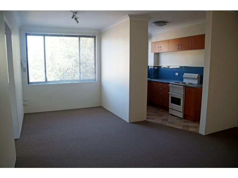 7/6a Bank Street, Meadowbank NSW 2114