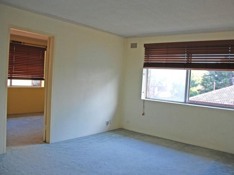 11/2 Adelaide Street, West Ryde NSW 2114