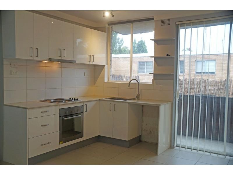 17/3-5 Meadow Crescent, Meadowbank NSW 2114