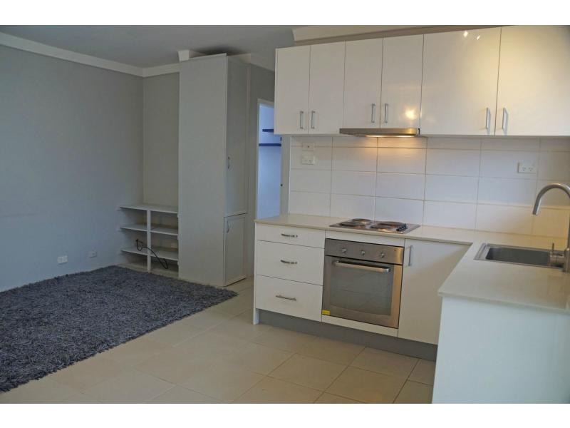 17/3-5 Meadow Crescent, Meadowbank NSW 2114