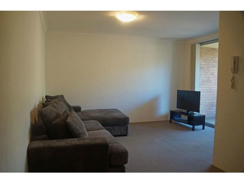 8/5-7 Riverview Street, West Ryde NSW 2114