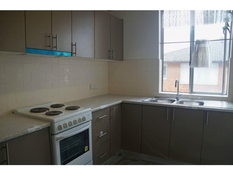 8/13-14 Bank Street, Meadowbank NSW 2114