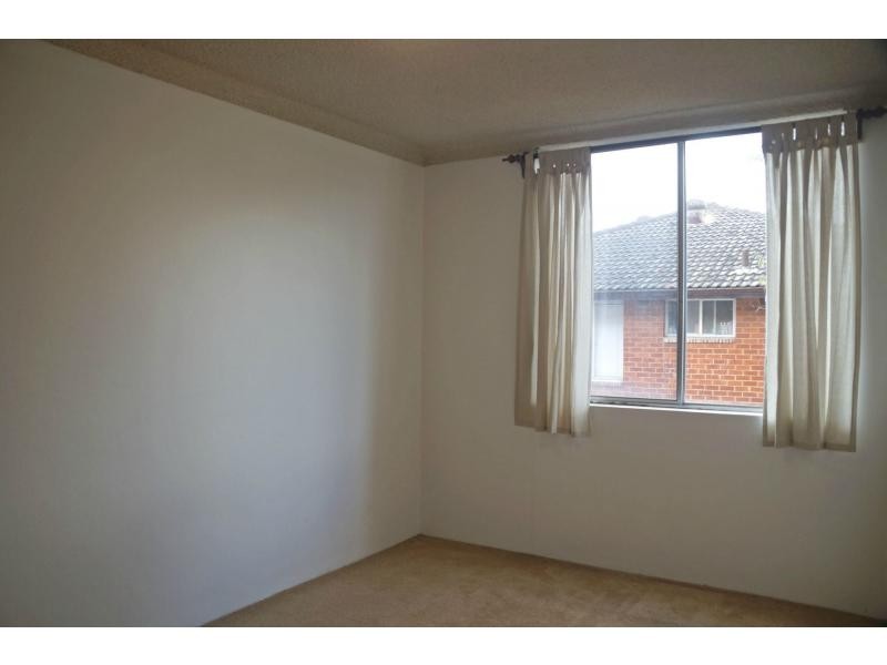 8/13-14 Bank Street, Meadowbank NSW 2114