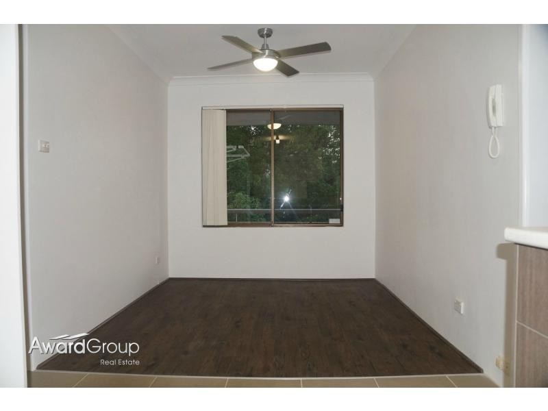 13/13-15 Helen Street, Westmead NSW 2145