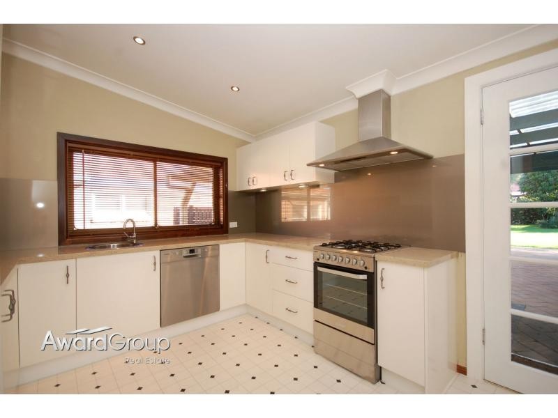 16 Lancaster Avenue, Melrose Park NSW 2114