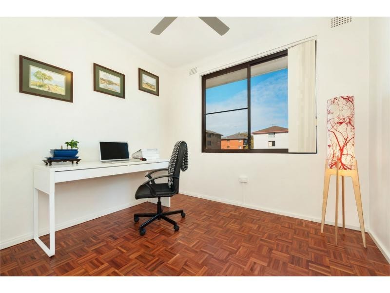 11/6a Bank Street, Meadowbank NSW 2114