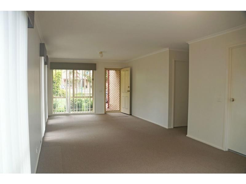 10/8 Hillcrest Road, Quakers Hill NSW 2763